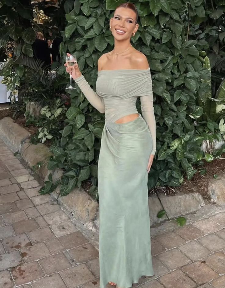Women's Maxi Dress Off-Shoulder Mesh with Long Sleeves - Green