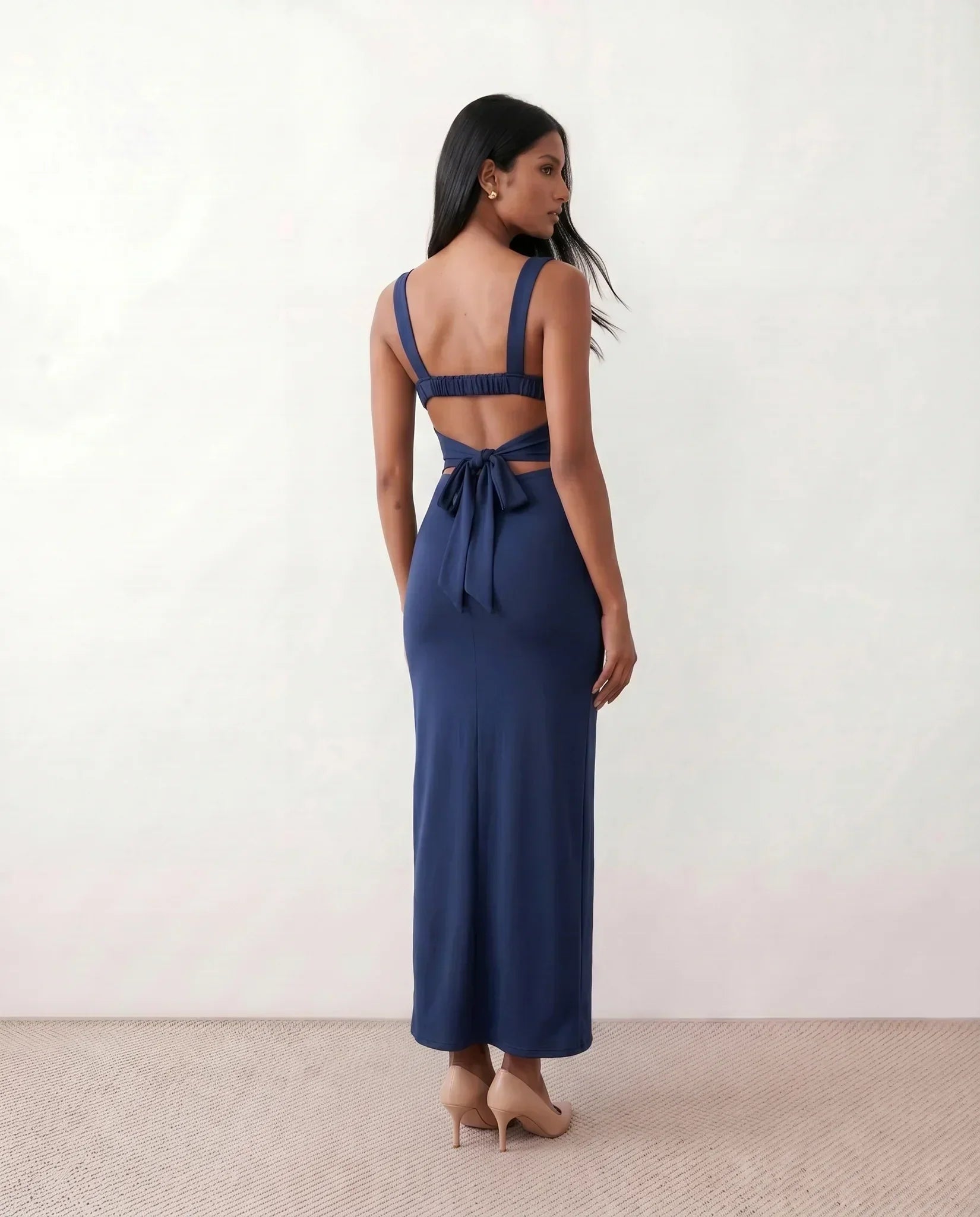 Women's Maxi Dress Sleeveless with Open Back and Square Neckline - 9
