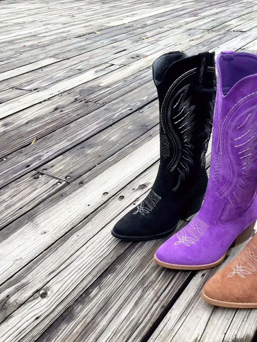 Women's Western Boots with Embroidered Shaft and Block Heel - 14