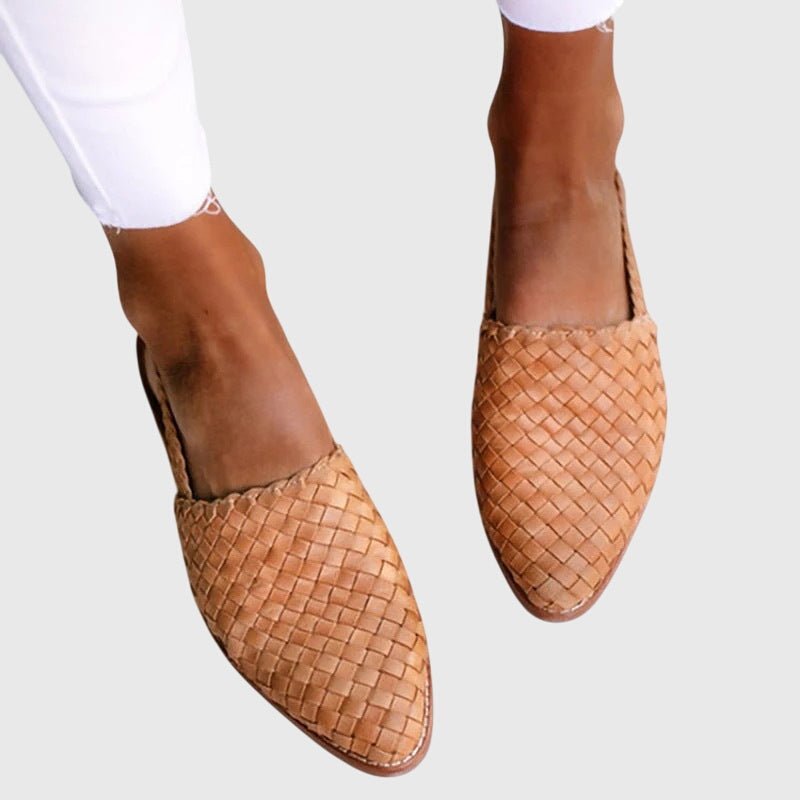 Women's Woven Sandals with Arch Support and Cushioned Insole - Light brown