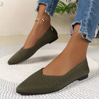 Women's Pointed Toe Knit Ballet Flats - 9
