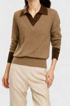 Women's Jumper with Collar and Contrast Cuffs - 2