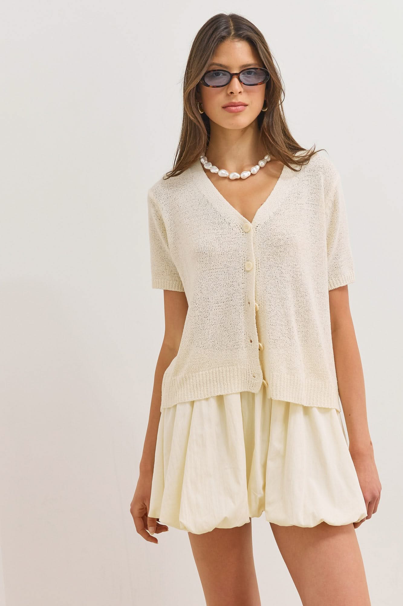 Women's Short Cardigan V-Neck Short Sleeve Button-Up Textured Knit