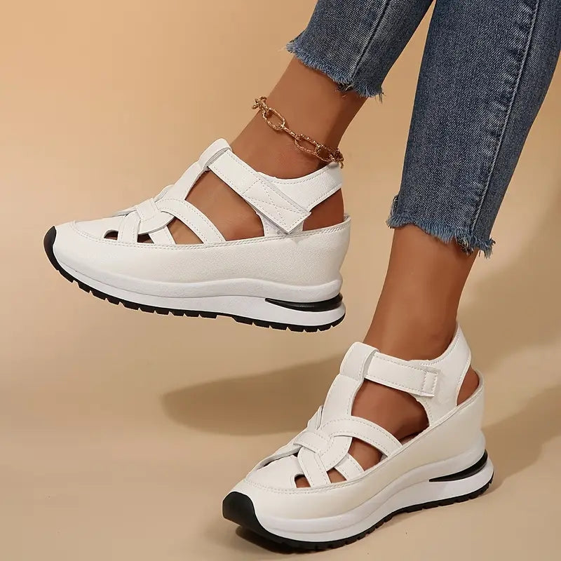 Women's Sandals with Woven Front and Platform Sole - 2