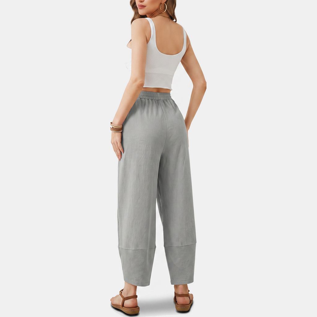 Women's Wide Leg Ribbed Knit Cropped Trousers with Patch Pockets - 16