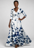 Women's Floral Maxi Dress with V-Neck and Three-Quarter Sleeves - White/Blue