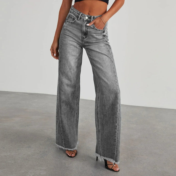 Women's Wide-Leg Jeans with Frayed Hem for Casual Style - Grey