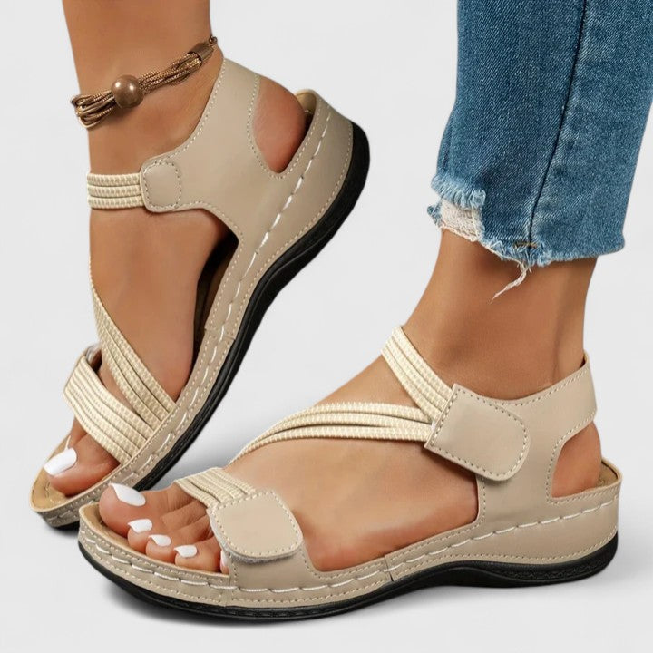 Women's Sandals with Adjustable Straps and Arch Support Footbed - 5