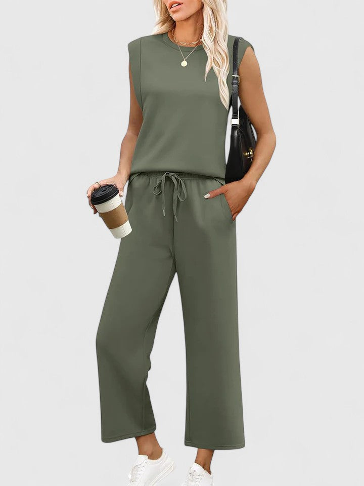 Women's Two-Piece Set Round Neck Cap Sleeve Top with Wide-Leg Trousers - Olive Green