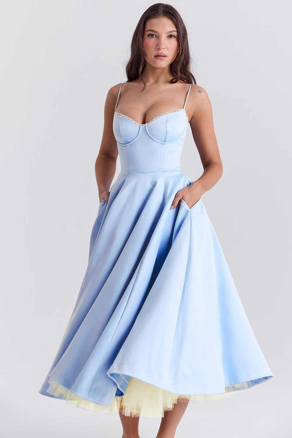 Women's Corset Midi Dress with A-Line Skirt and Sweetheart Neckline - 3
