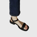 Women's Sandals with Ankle Strap and Block Heel - 5