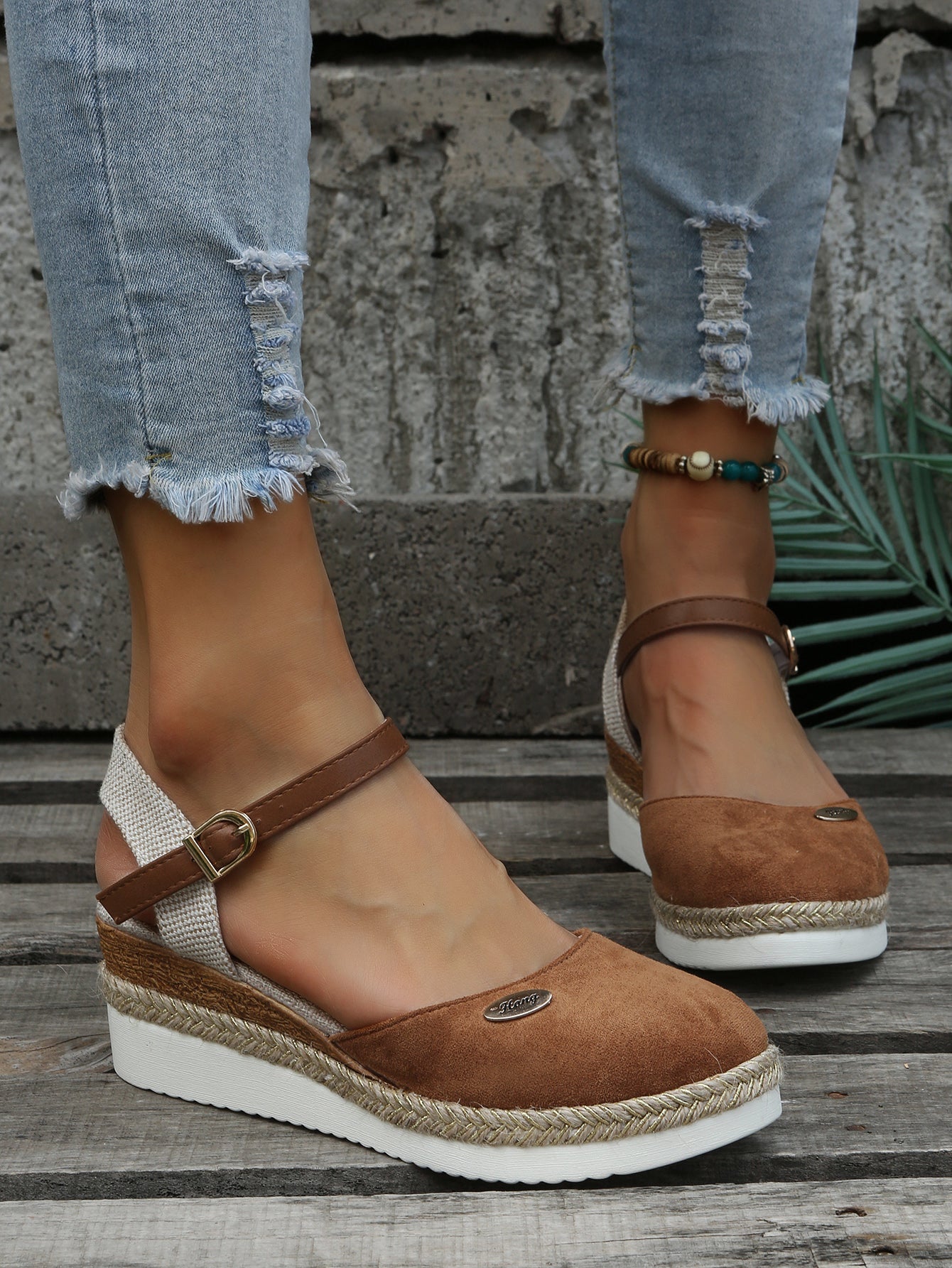 Women's Espadrille Wedge Sandals with Closed Toe and Ankle Strap - 5