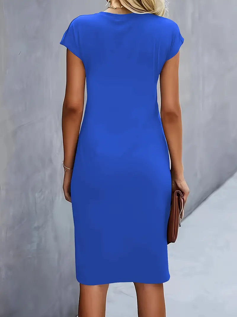 Women's Midi Dress with Round Neck and Ruched Waist - 7