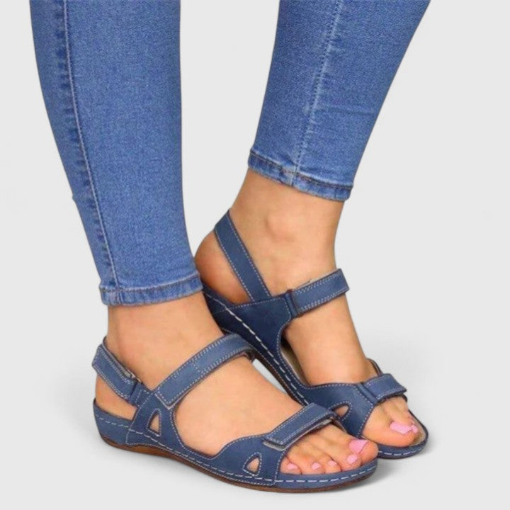 Women's Sandals with Adjustable Straps and Wedge Sole - 4