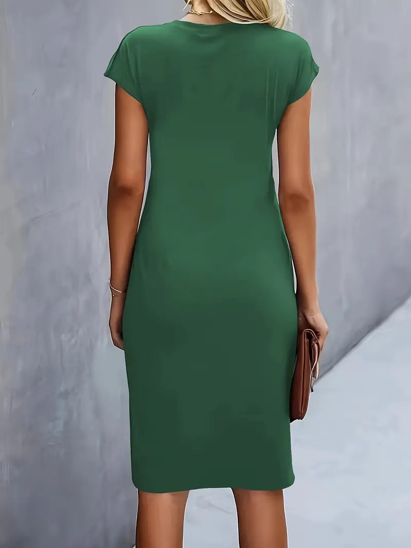 Women's Midi Dress with Round Neck and Ruched Waist - 13