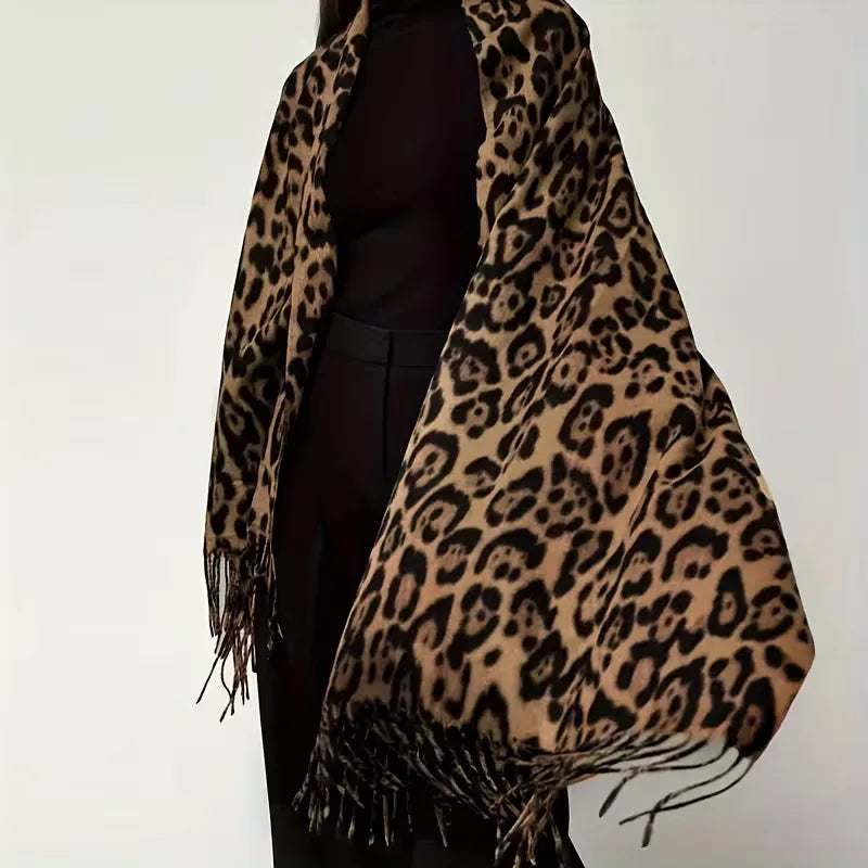 Women's Winter Scarf with Fringed Edges and Leopard Print - 5