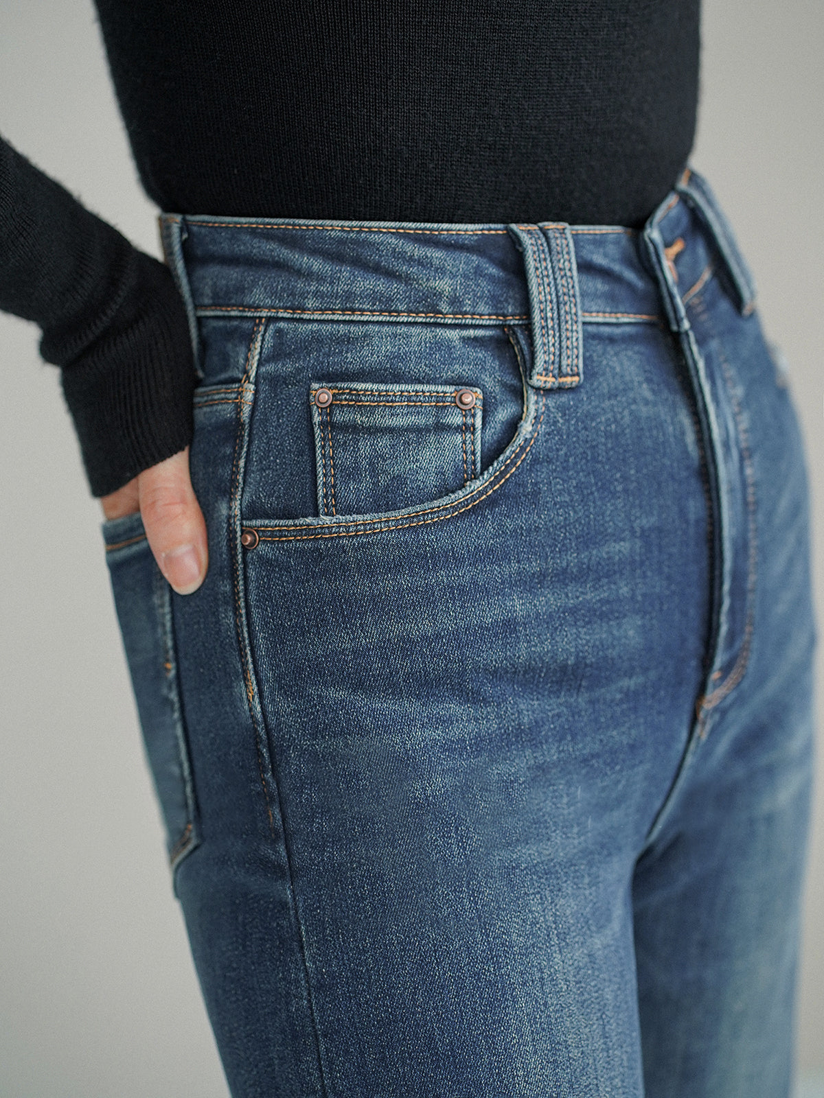 Women's Bootcut Jeans Mid-Waist with Beltless Design - 6