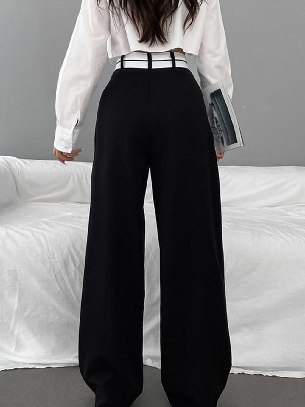Women's Wide-Leg Trousers with Asymmetric Contrast Waistband - 4
