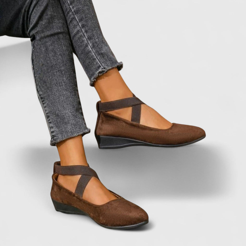 Women's Wedge Sandals with Crossover Elastic Straps and Closed Toe - 6