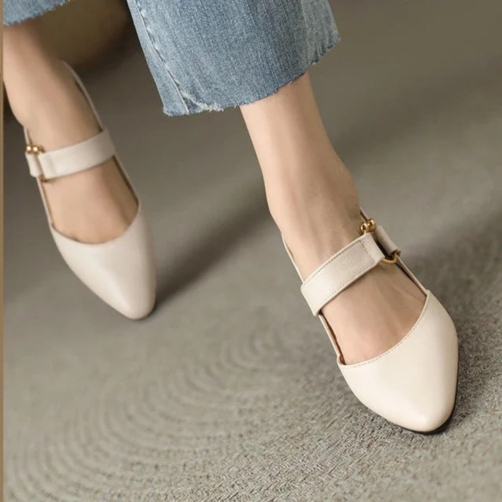 Women's Slingback Heels Pointed Toe with Ring Detail and Block Heel - 4