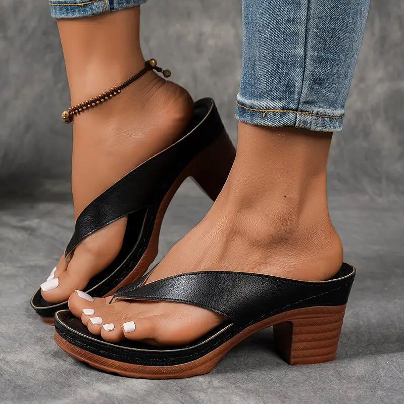 Women's Toe-Post Low Wedge Sandals - Black