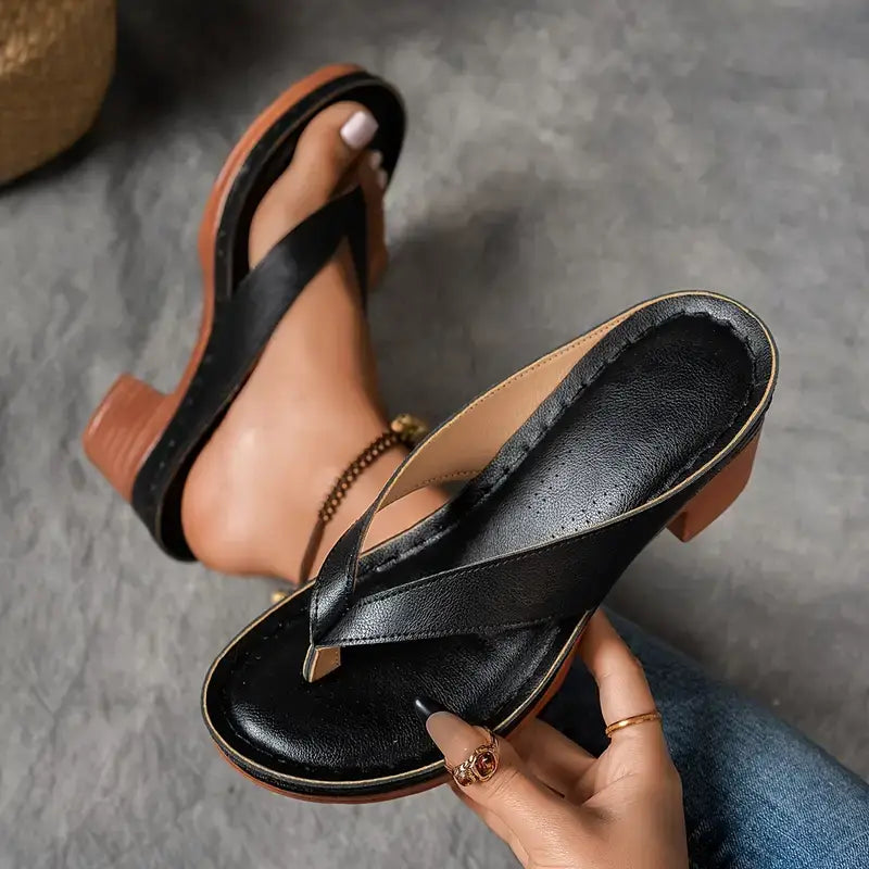 Women's Toe-Post Low Wedge Sandals - 5