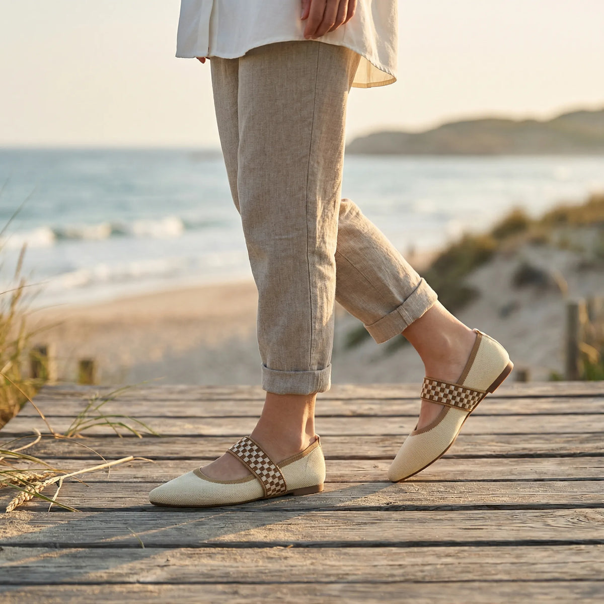 Women's Mary Jane Flats with Elastic Strap and Pointed Toe