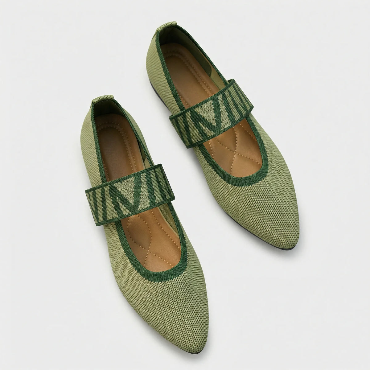 Women's Mary Jane Flats with Elastic Strap and Pointed Toe - Green