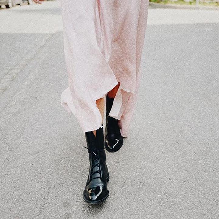 Women's Lace-Up Ankle Boots with Round Toe - 8