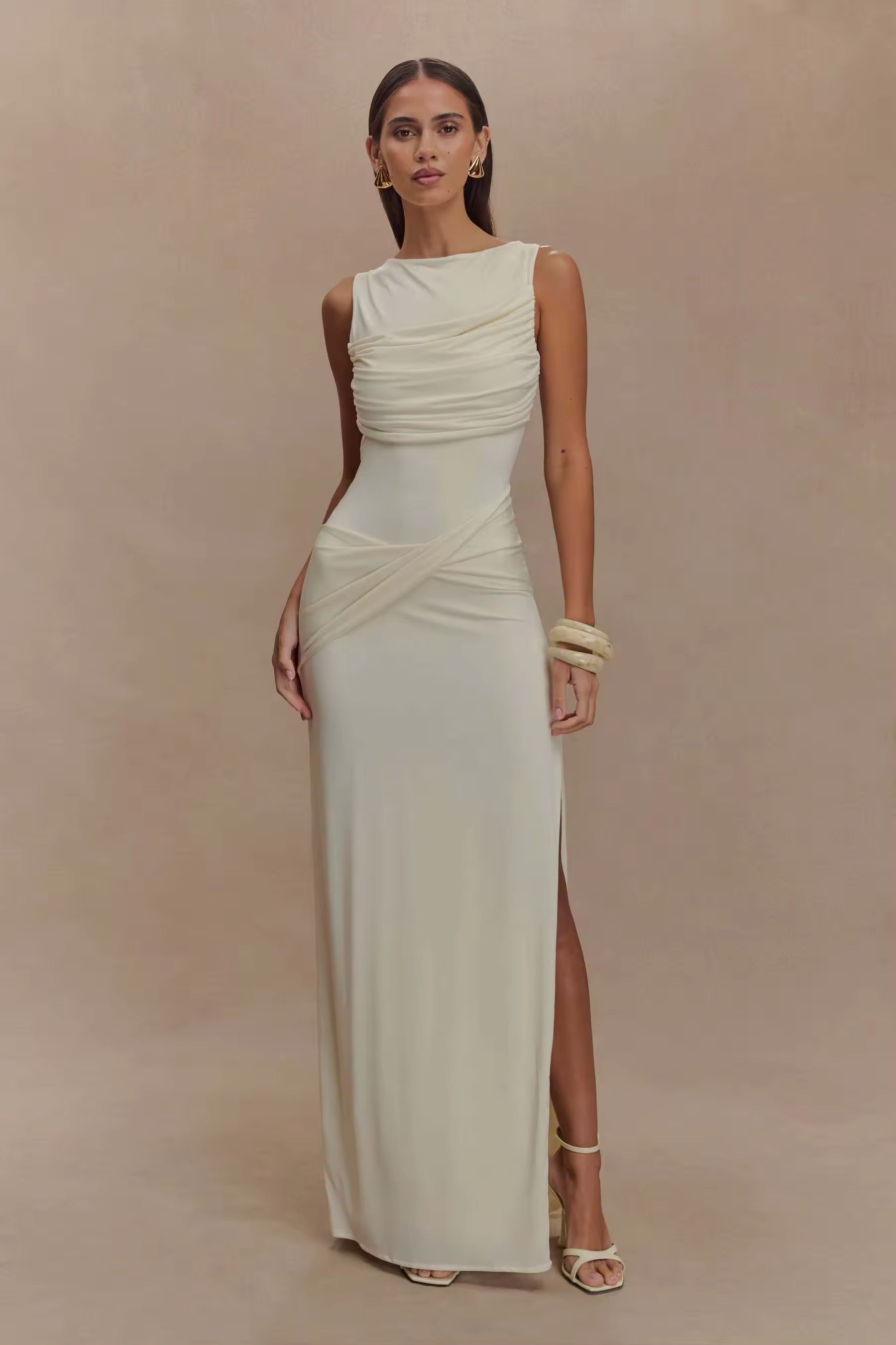 Women's Sleeveless Bodycon Maxi Dress with Ruched Detail and Boat Neck - White