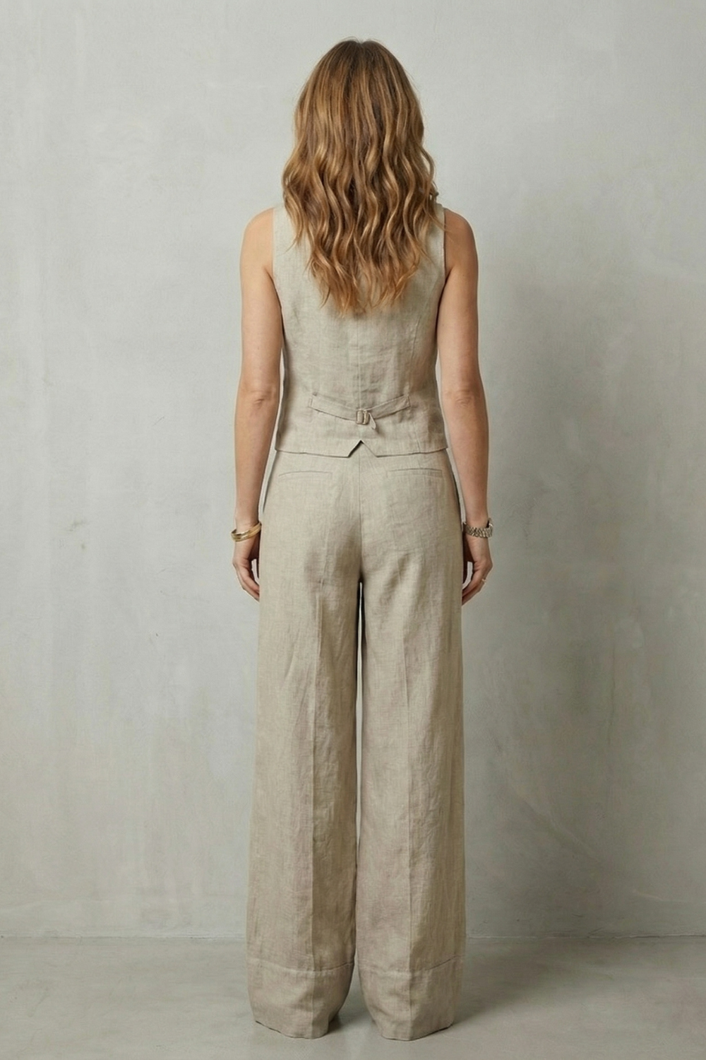 Women's Tailored Vest and Wide-Leg Trouser Set Sleeveless with V-Neck - 4