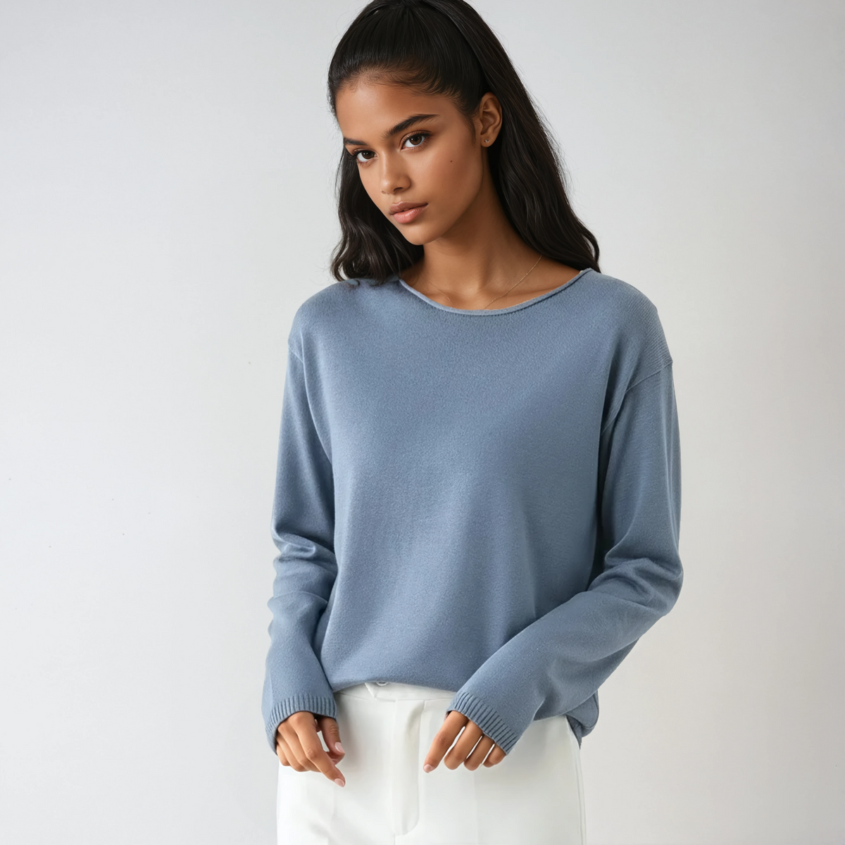Women's Jumper Long Sleeve with Round Neck and Relaxed Fit - Blue