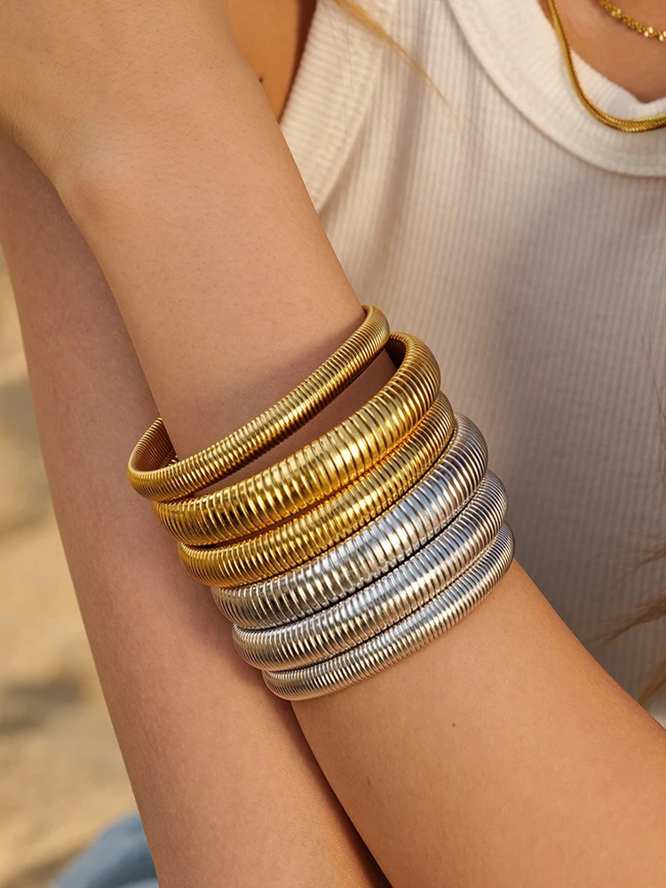 Women's Snake Chain Stretch Bracelet - 4