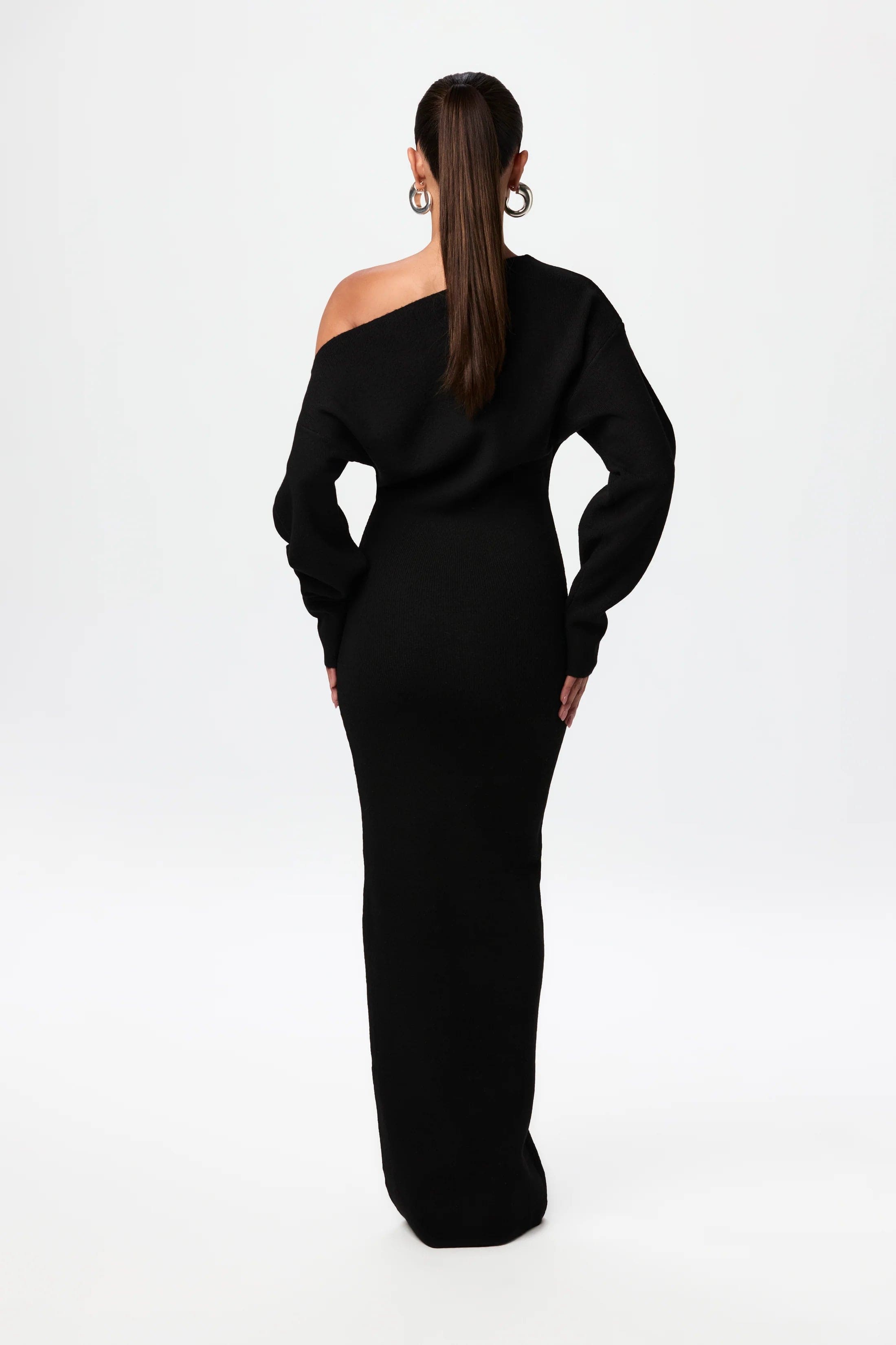 Women's Off Shoulder Knit Maxi Dress with Long Sleeves and Bodycon Fit - 5