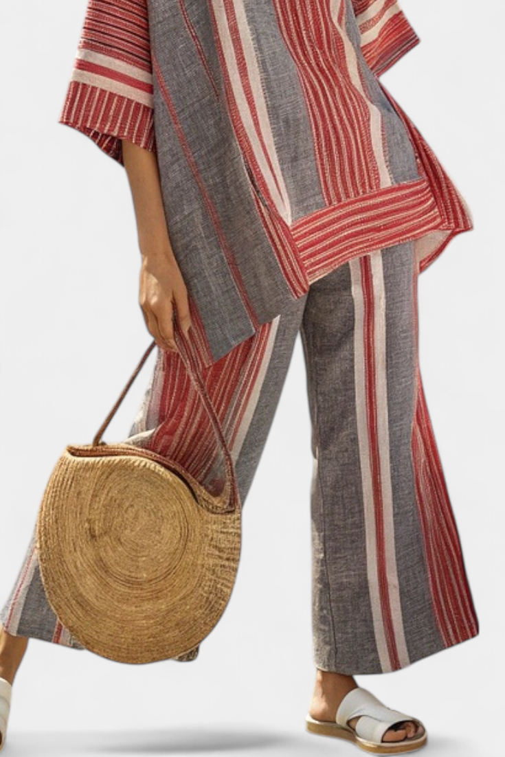 Women's Striped Top and Wide-Leg Trousers Set with Round Neckline - 3