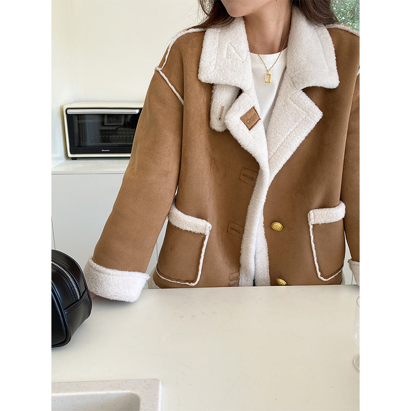 Women's Oversized Shearling Jacket with Wide Lapels - 3