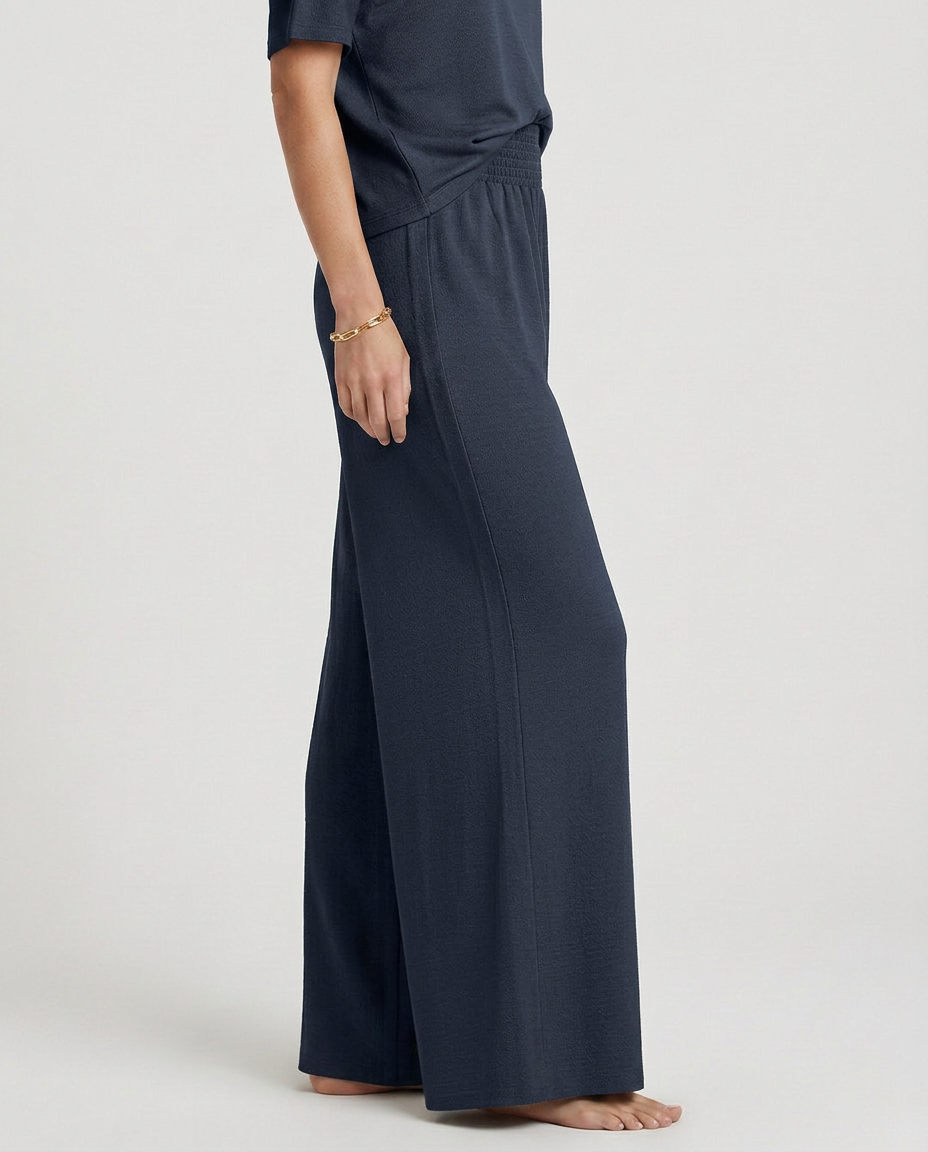 Women's Wide-Leg Trousers with Elastic Waist - 10