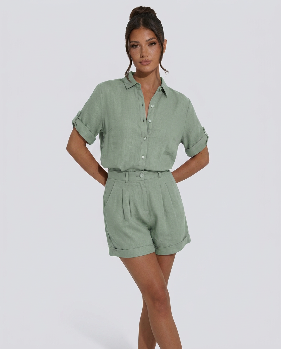 Women's Short Jumpsuit with Button-Front Collar and Rolled Sleeves - Green