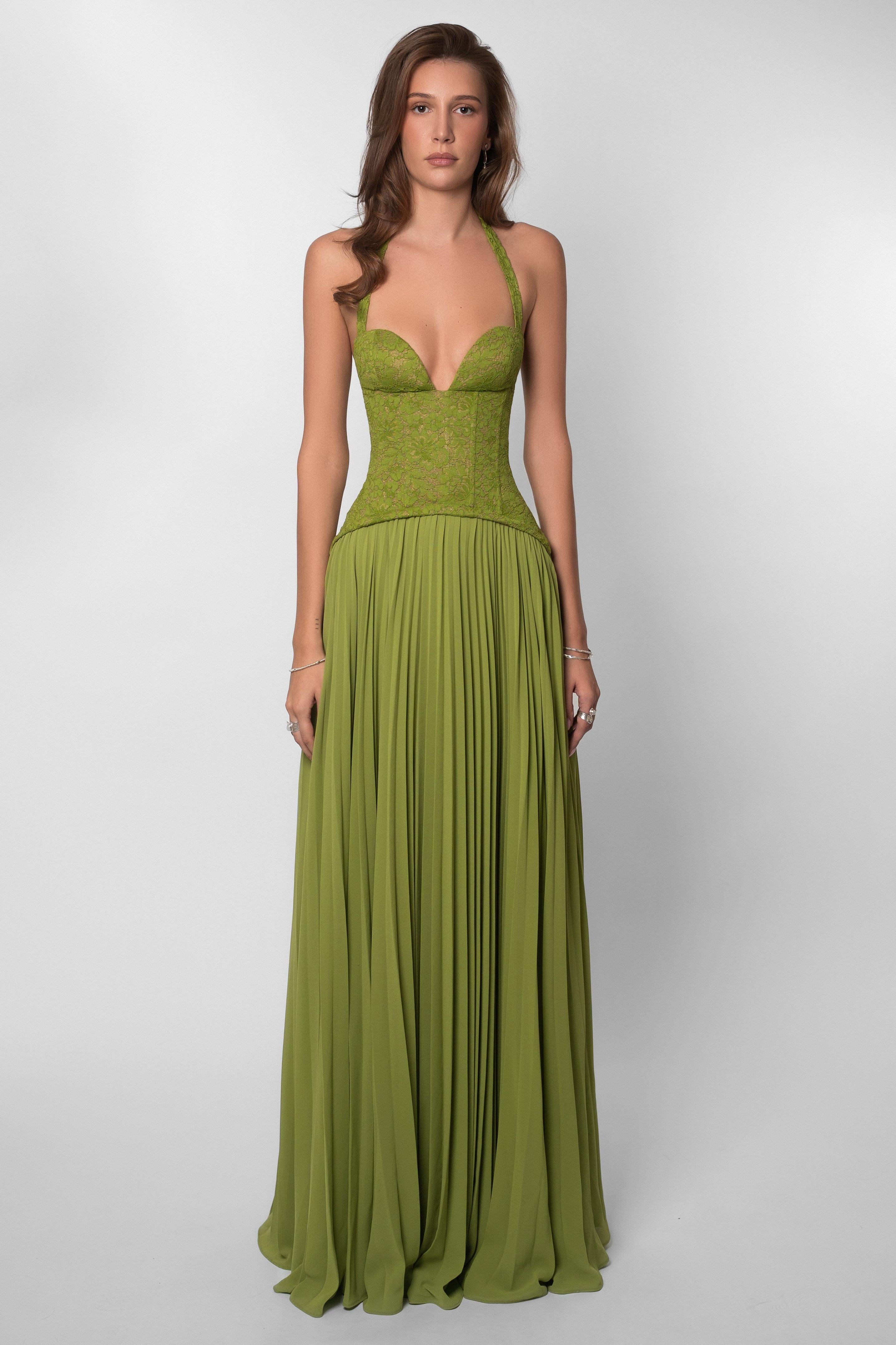 Women's Sweetheart Maxi Dress with Lace Bodice and Pleated Skirt - 5