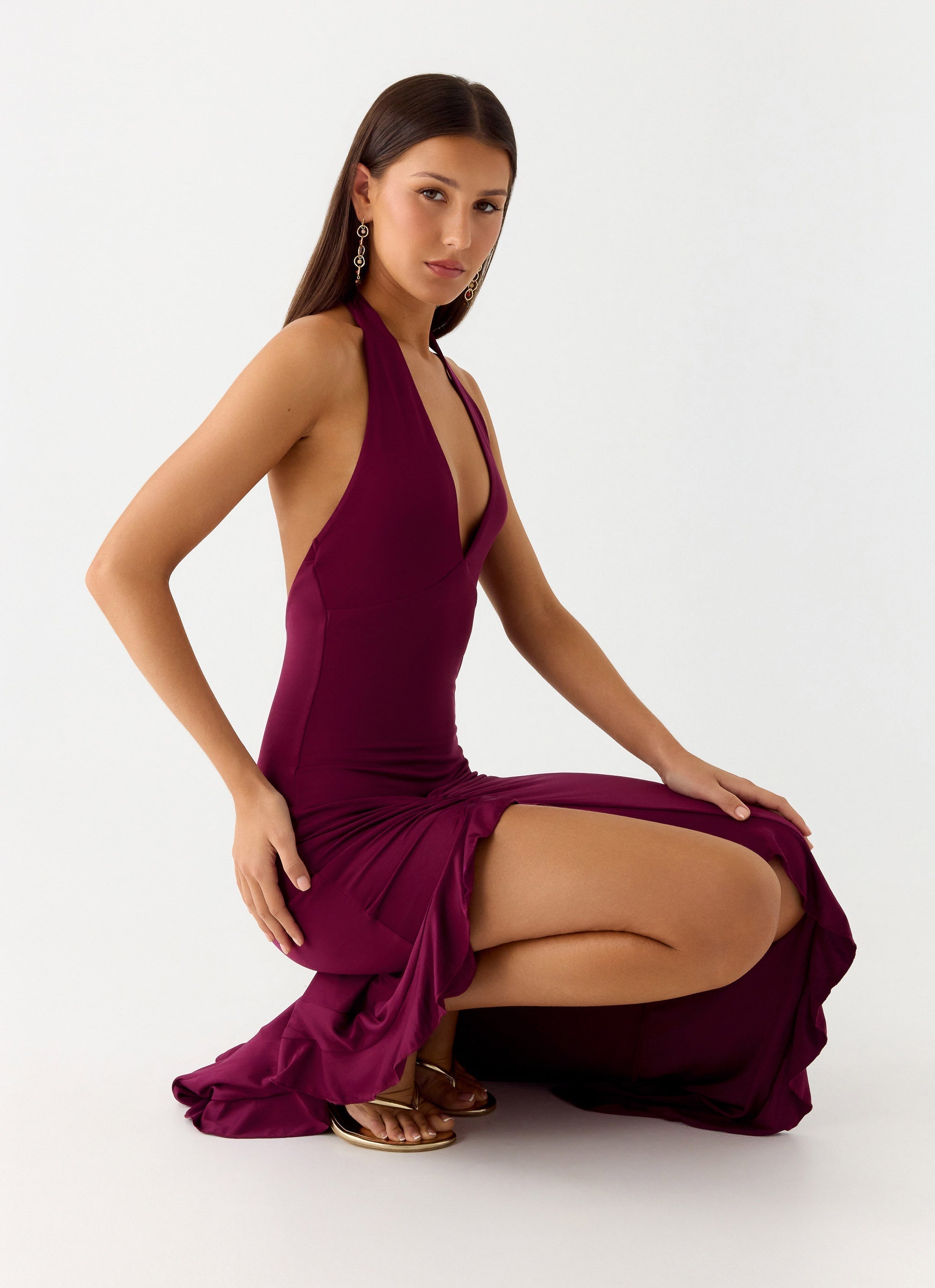 Women's Halter Maxi Dress with Ruffle Thigh Slit and V-Neck - 16