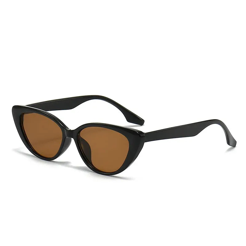 Women's Cat Eye Sunglasses with Retro Vintage Frame - Black Brown