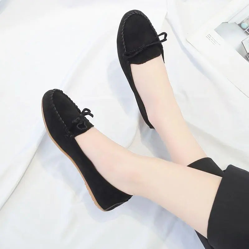 Women's Slip-On Loafer Flats with Bow Detail - 5