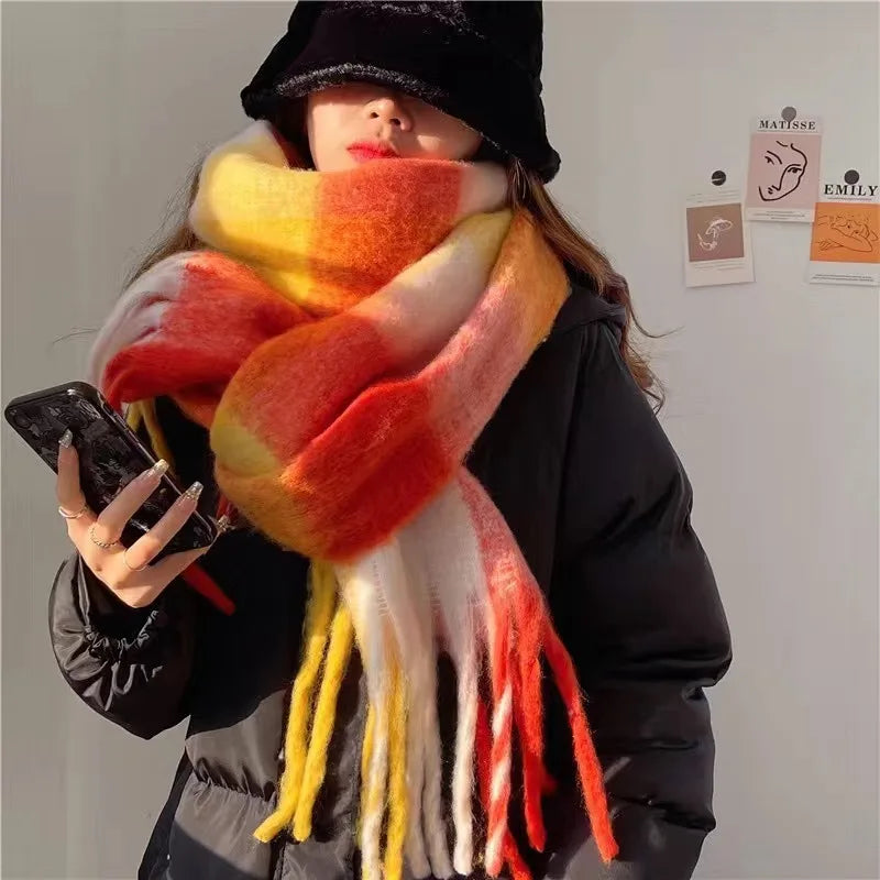 Women's Oversized Checked Scarf with Fringed Edges - Red