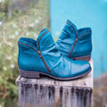 Women's Ankle Boots with Ruched Faux Leather and Side Zip - Blue