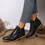 Women's Ankle Boots with Side Zip and Block Heel - Black