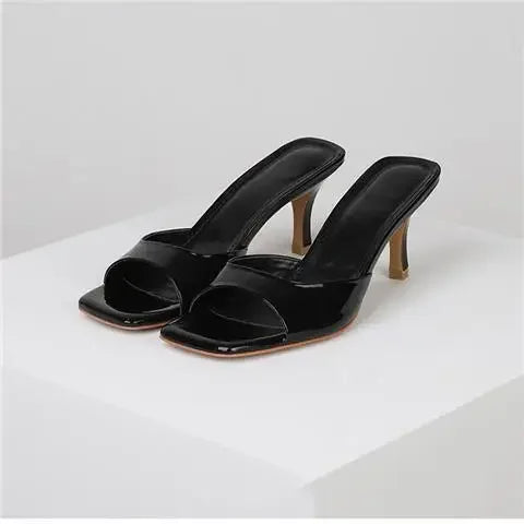 Women's Heeled Sandal with Square Toe - Black