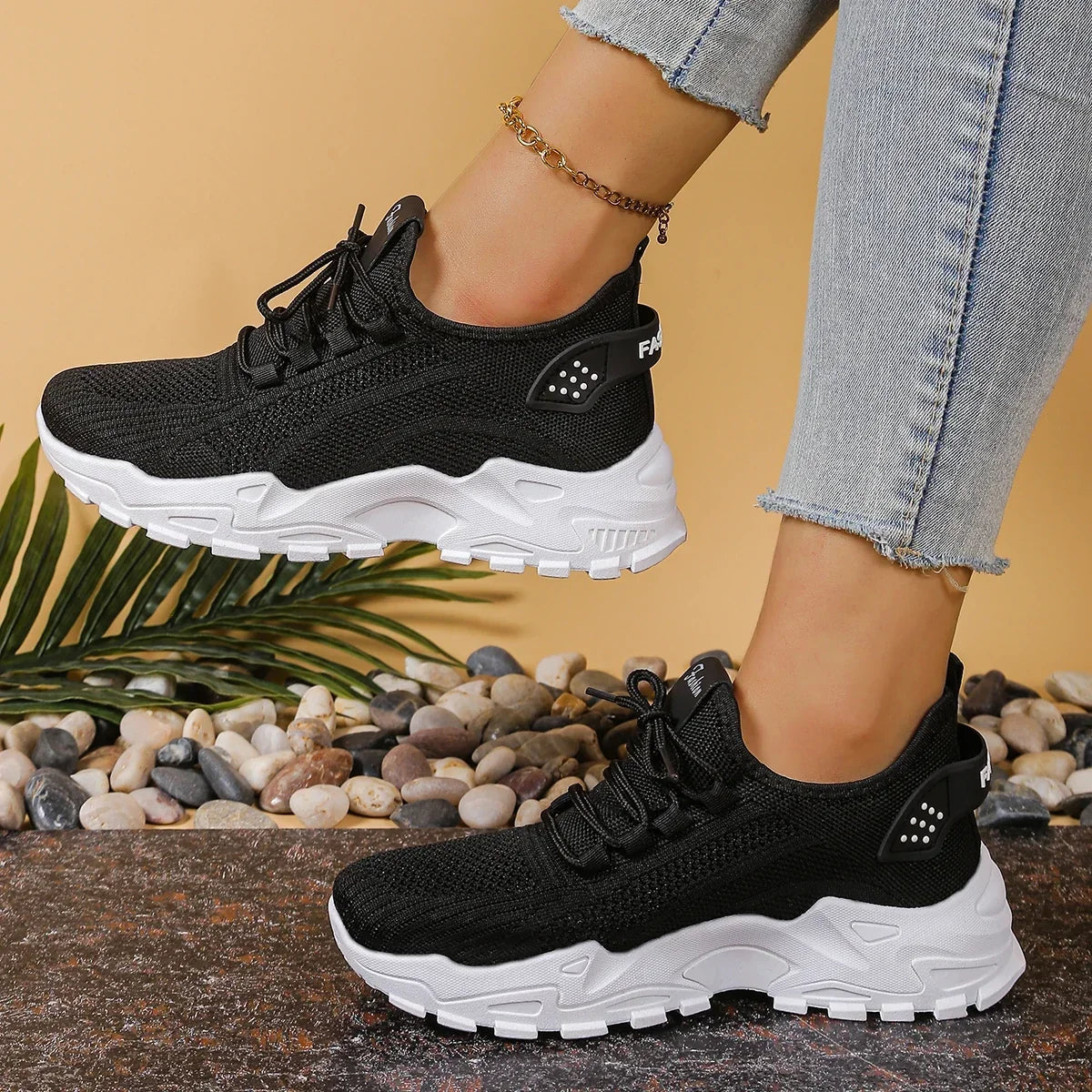 Women's Sneakers with Mesh Upper and Chunky Sole - Black