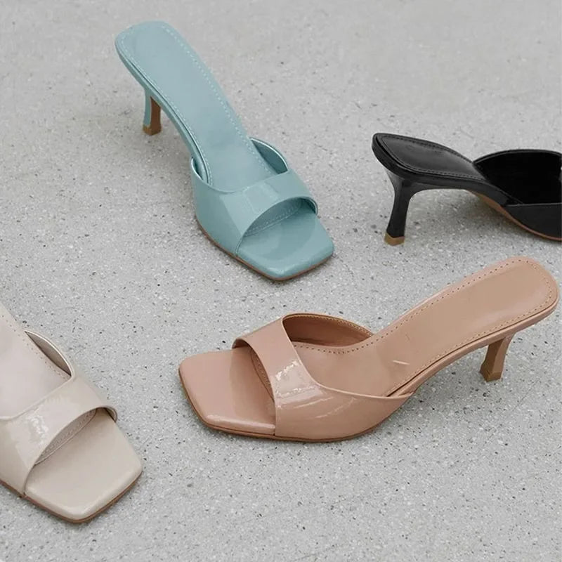 Women's Heeled Sandal with Square Toe - 2