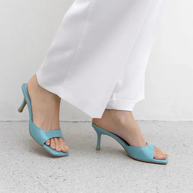 Women's Heeled Sandal with Square Toe - 7