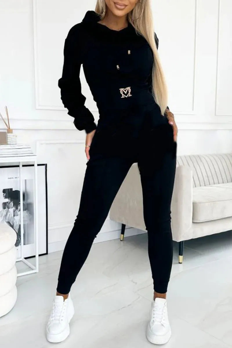 Women's Hooded Two-Piece Tracksuit with Cropped Top and Skinny Joggers - Black